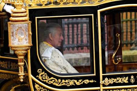 Le roi Charles III et la reine Camilla arrivent pour le couronnement : détails