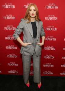Jessica Chastain Used to Eat Bananas Peels to Be Seen as a ‘Weirdo’