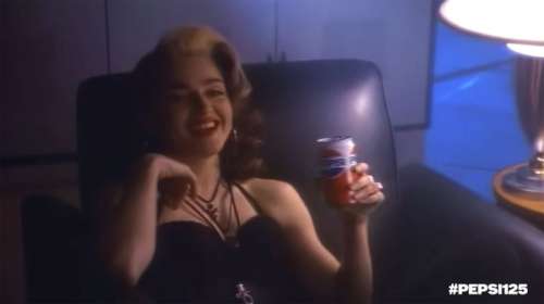 La publicité interdite pour Pepsi de Madonna est enfin diffusée 34 ans plus tard