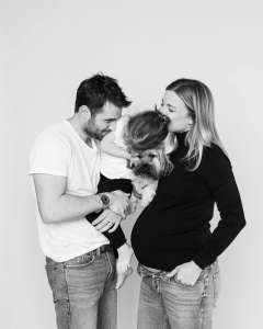 Emily VanCamp est enceinte et attend son deuxième bébé avec Josh Bowman
